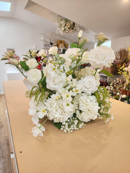 Custom Artificial Wedding Flowers Australia: Luxury Florals Designed Just for You