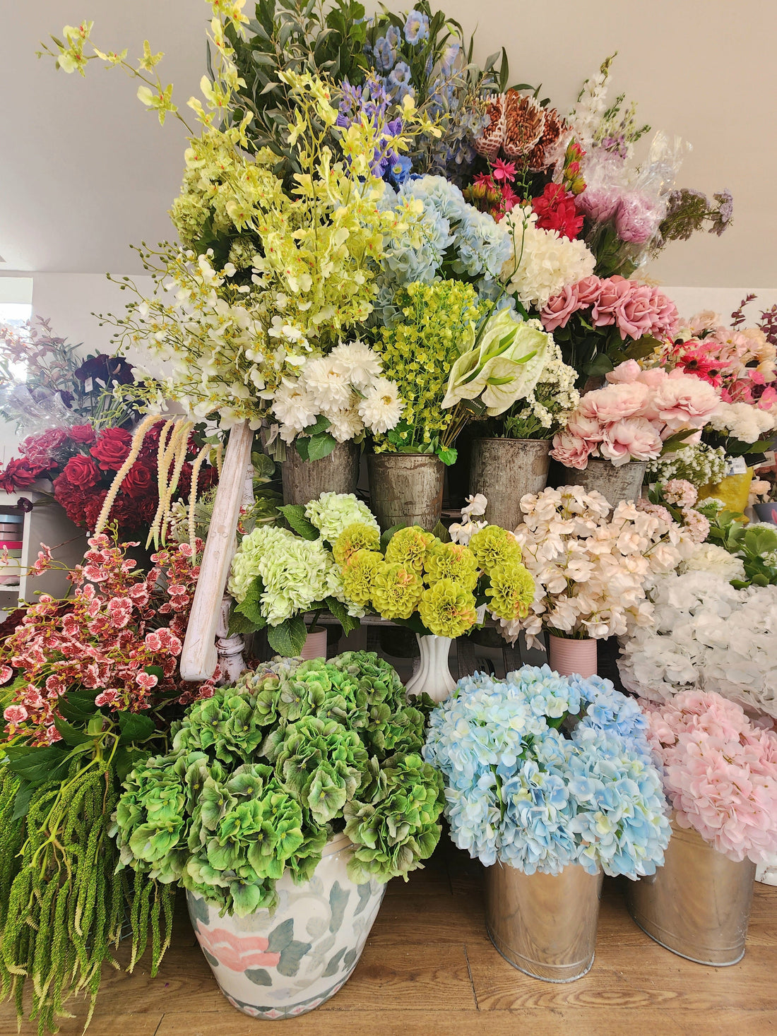 Stunned by the Beauty: Why Everyone Thinks Our Artificial Flowers Are Real
