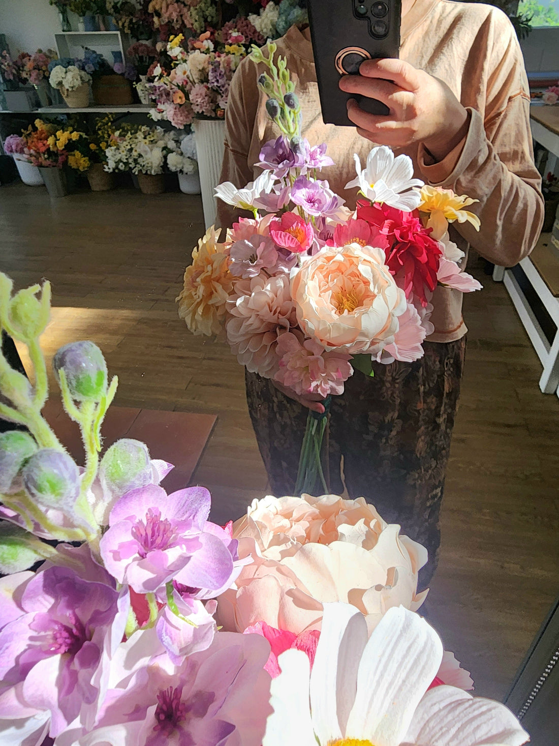 More Colour, More Personality: Why Colourful Artificial Flowers Are Having a Moment