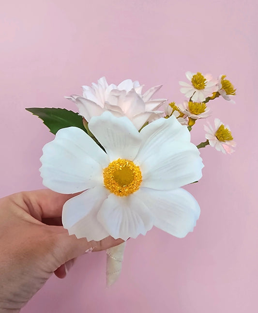 Meadow - Buttonhole