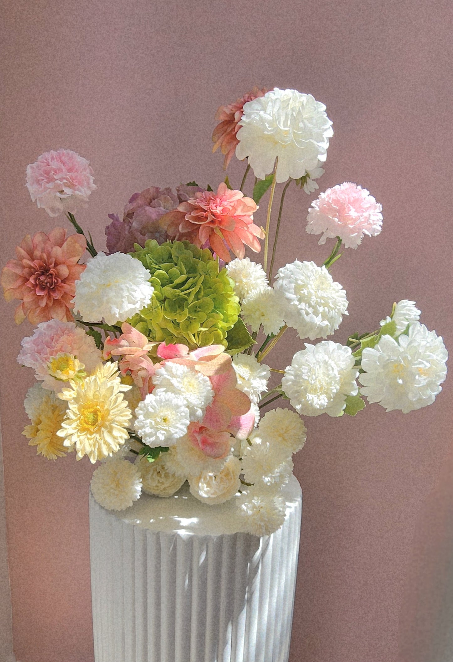 Luscious Flower Cloud - Lifelike Artificial Flowers